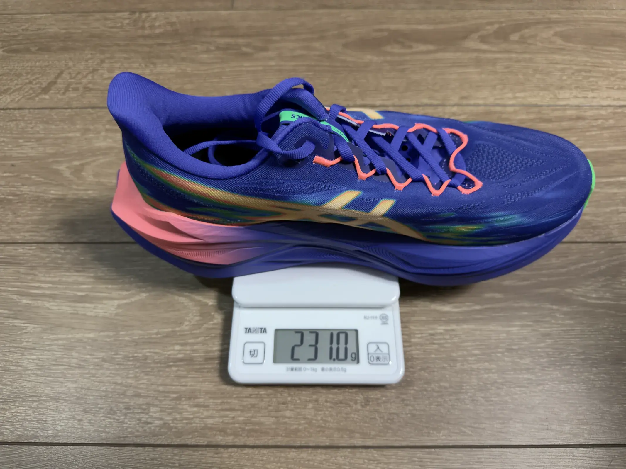 Superblast 3 left shoe weight: 231g